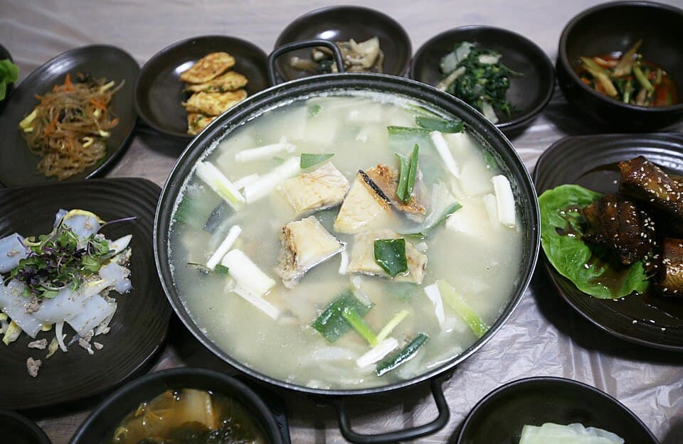 우럭맑은탕 예시 사진